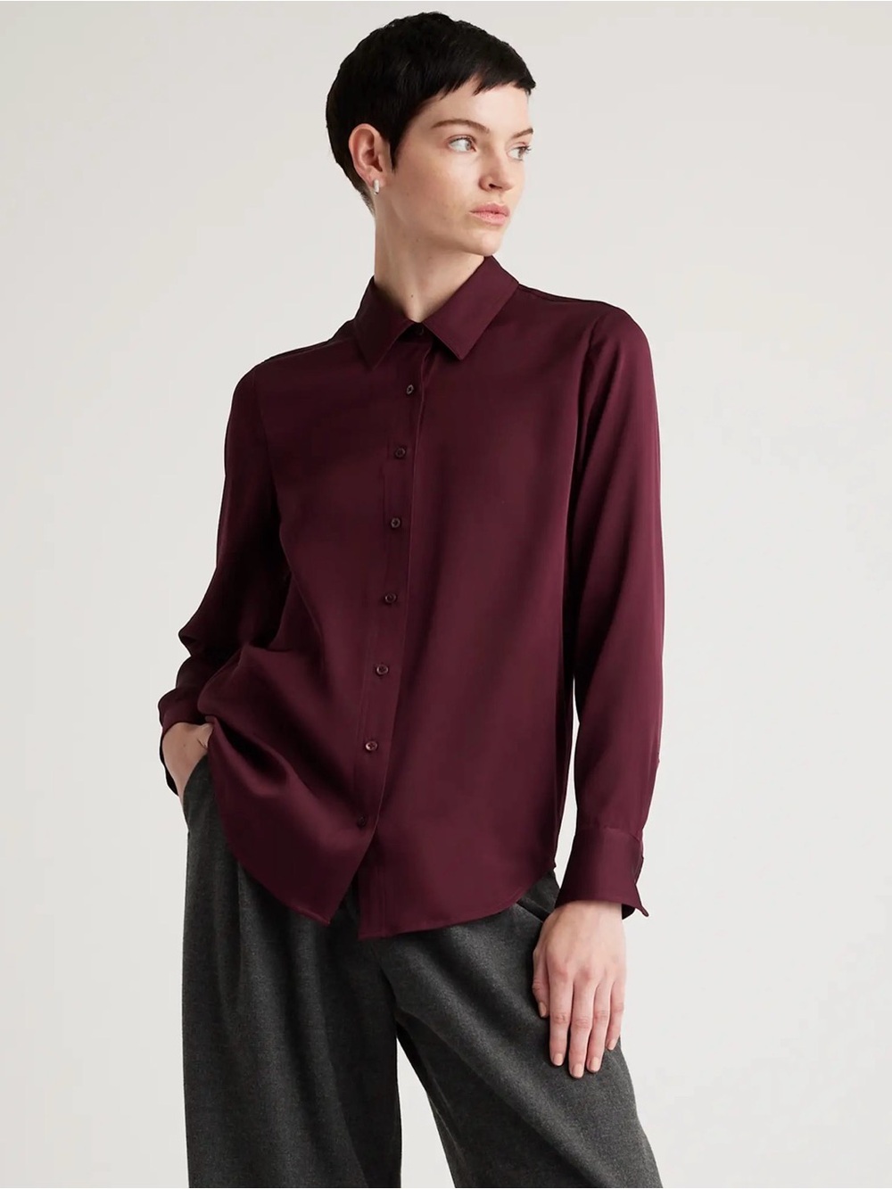 Quince  Washable Stretch Silk Button Down in Wine Tasting Red size Large